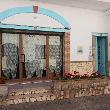 פולה Nora Casa Vacanze/Bed And Breakfast מראה חיצוני תמונה